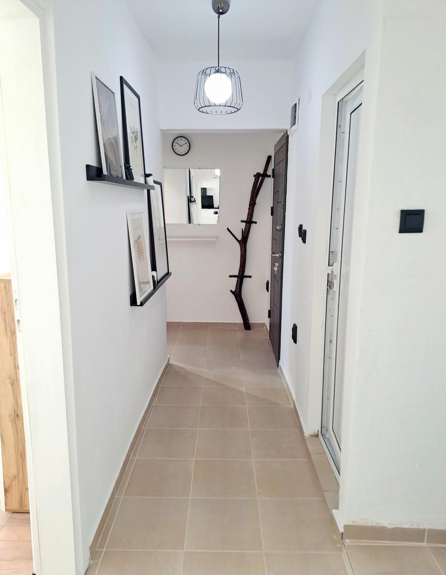 White House Apartments Haskovo Esterno foto